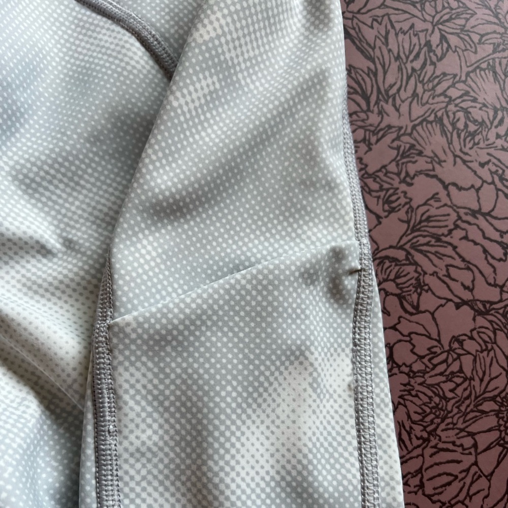 Athleta Size medium white/gray tights in like new condition.